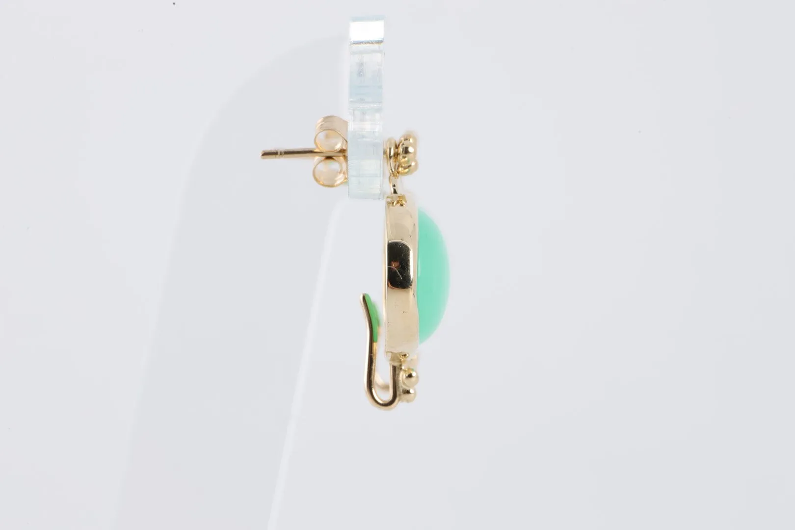 14k Yellow Gold Jade Earrings (7.14g.)