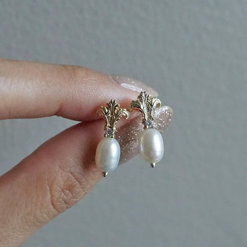 Acanthus Pearl Studs in 14K, 18K Gold and Platinum