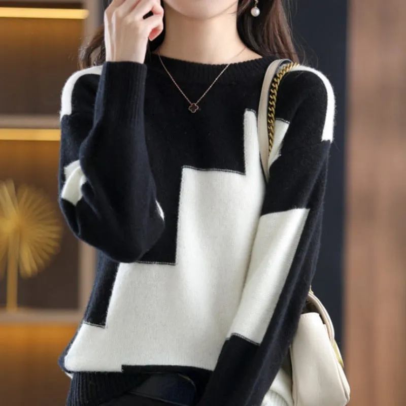 Elegant Round Neck Casual Sweater