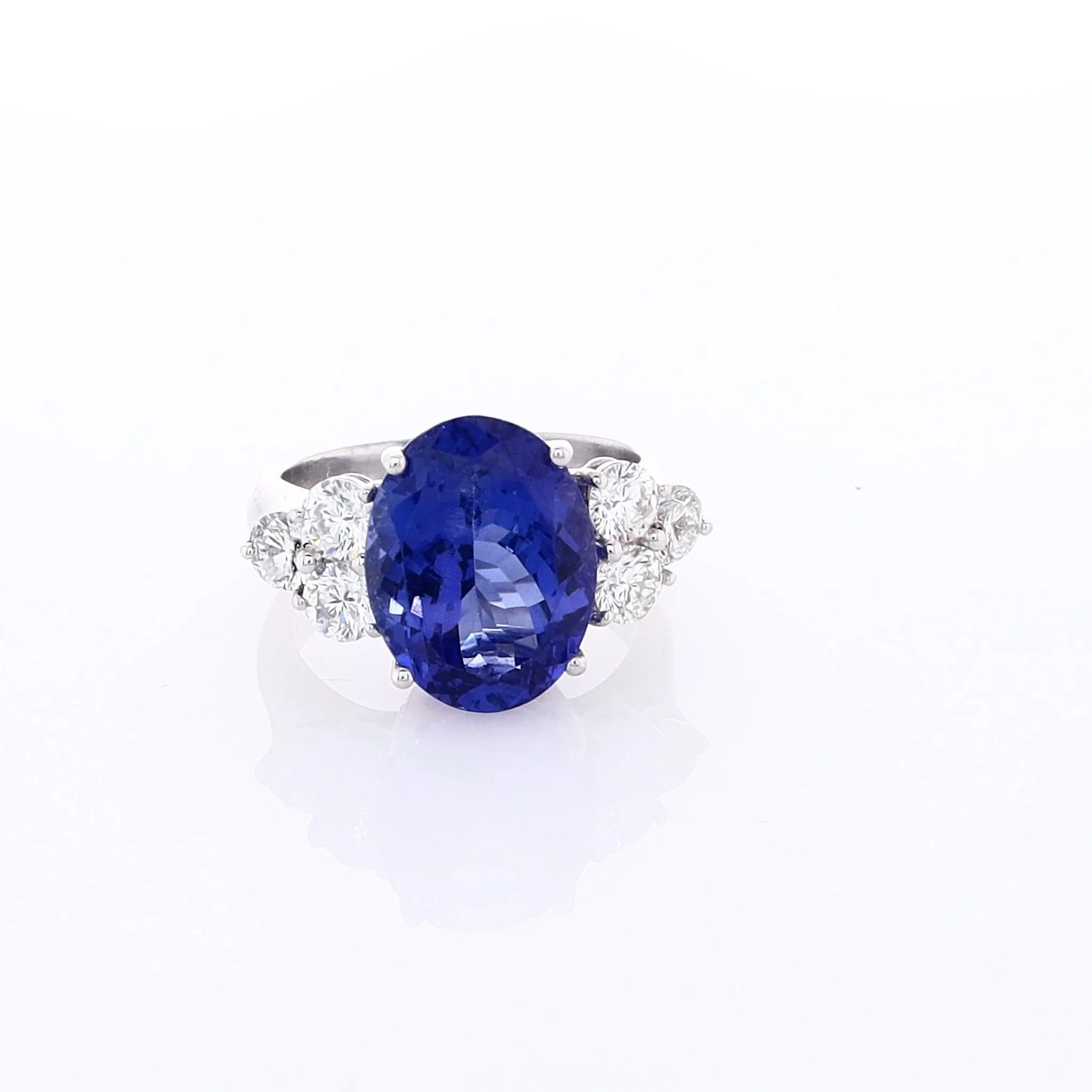 Estate 18k White Gold Oval Tanzanite and Diamond Ring