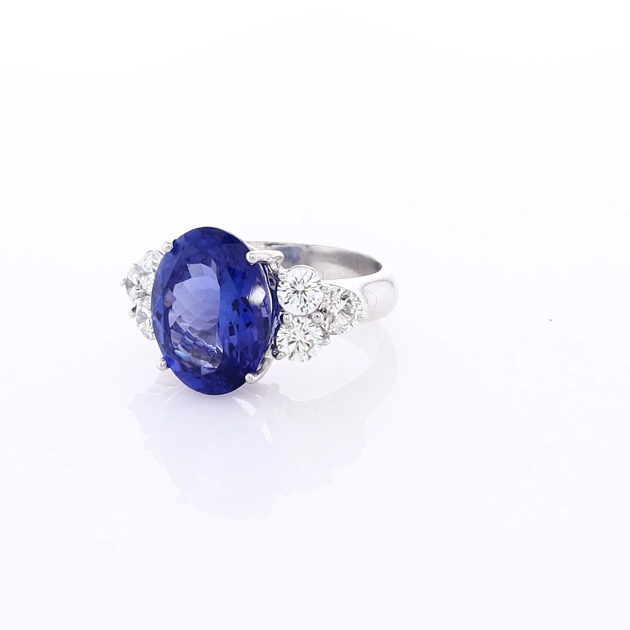 Estate 18k White Gold Oval Tanzanite and Diamond Ring