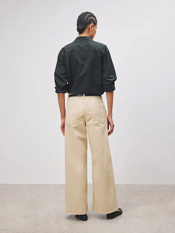 Megan Pant in Sandstone