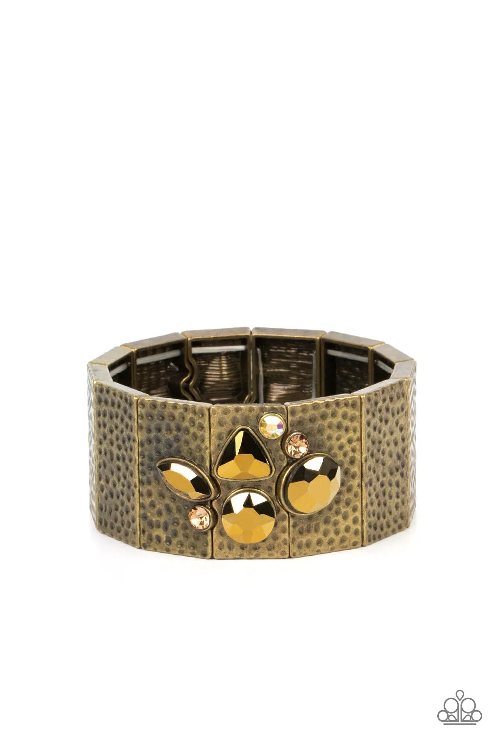 Paparazzi Accessories - Flickering Fortune #B700 Peg - Brass Bracelet