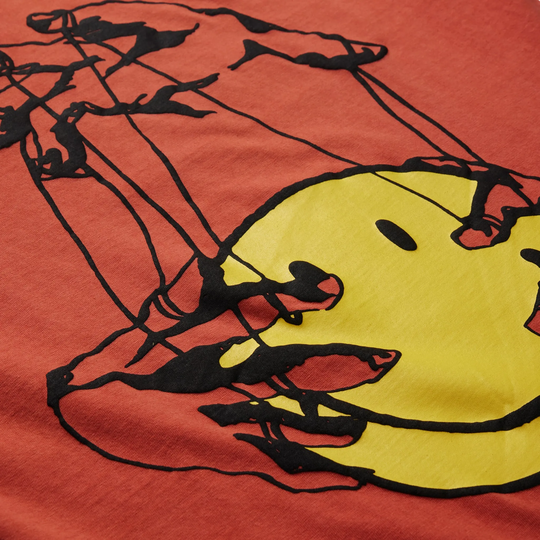 SMILEY MARIONETTE TEE