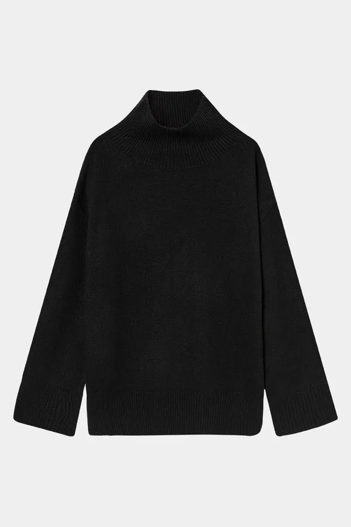 THE CLASSIC TURTLENECK - BLACK