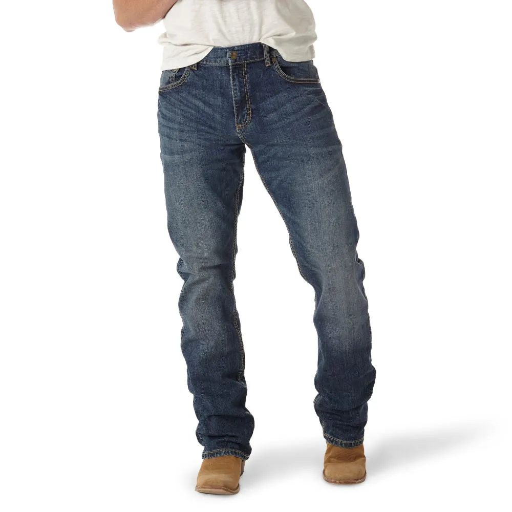 'Wrangler' Men's Retro Slim Fit Bootcut - Layton Wash